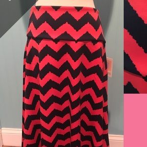 LuLaRoe 2XL Azure skirt - NWT